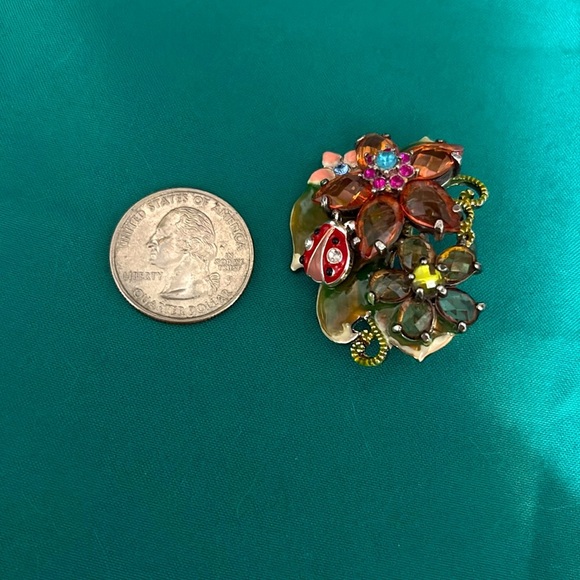 Floral Crystal and Enamel Brooch/ Pendant with Ladybug Accent - Picture 6 of 6